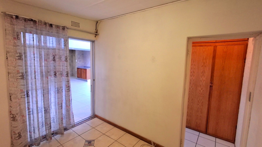 4 Bedroom Property for Sale in Sasolburg Ext 4 Free State